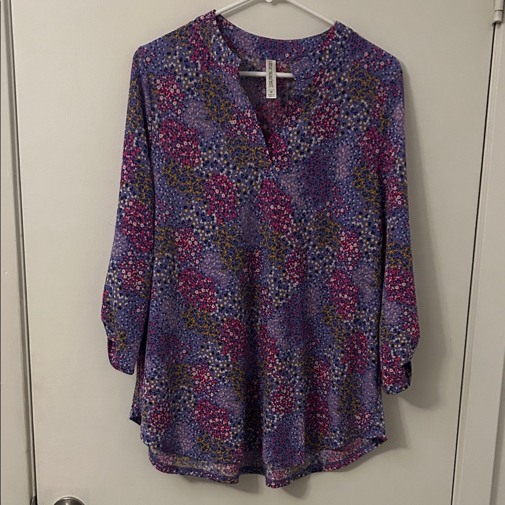 Elegant Floral V-Neck Blouse